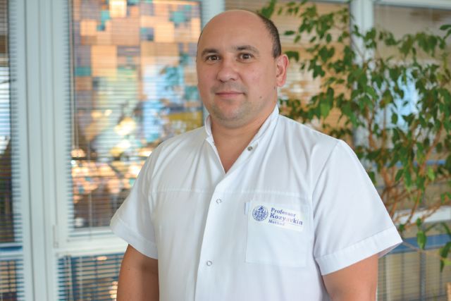 Тарас Фуртак, Лікар-ортопед-травматолог дитячий