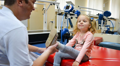  Профілактика порушень постави і сколіозу у дітей